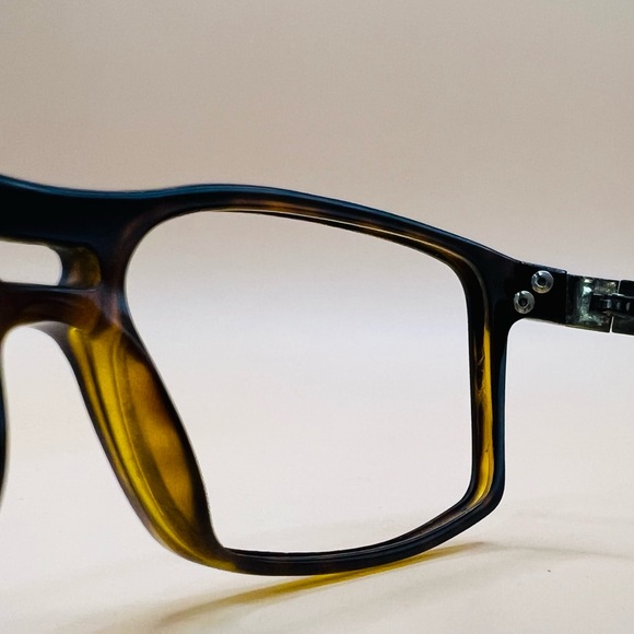 Gucci GG1588/S - QZUEJ / OPTYL Size:56-14-120mm / Frames Only / Refurbished/Mint main image 5